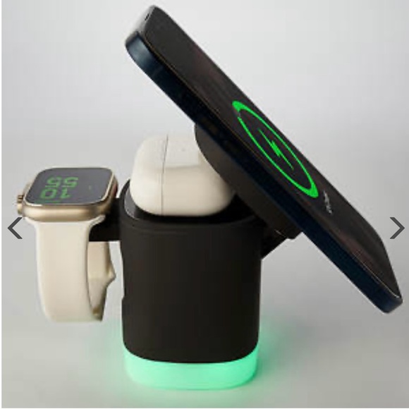 Wireless charging stand - Picture 2 of 7